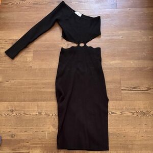 Blush Boutique One-Shoulder Cutout Midi Bodycon Dress in Black